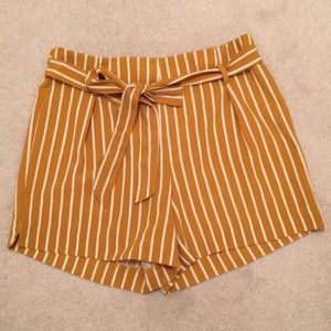 Mustard with cream strips shorts size Large